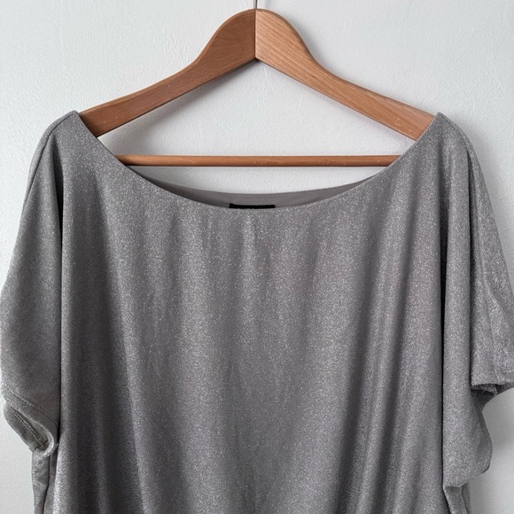NWT Express Silver sparkly drapey blouse Size XL - Picture 2 of 9